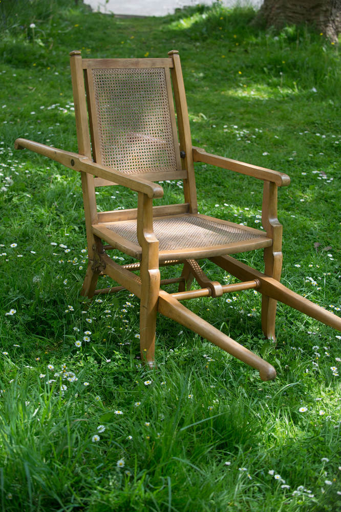 Front Left view of Beech carrying chair